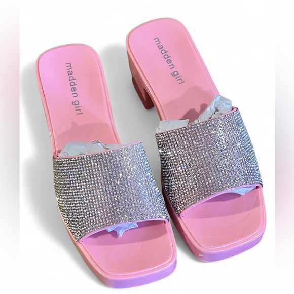 Madden Girl Pink Rhinestone Mules
NWT
Sz 7 - Picture 6 of 6